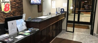 Super 8 by Wyndham Hernando