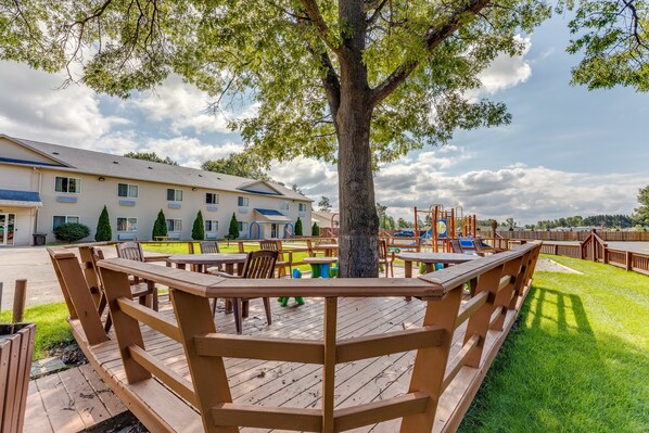 BBQ/picnic area