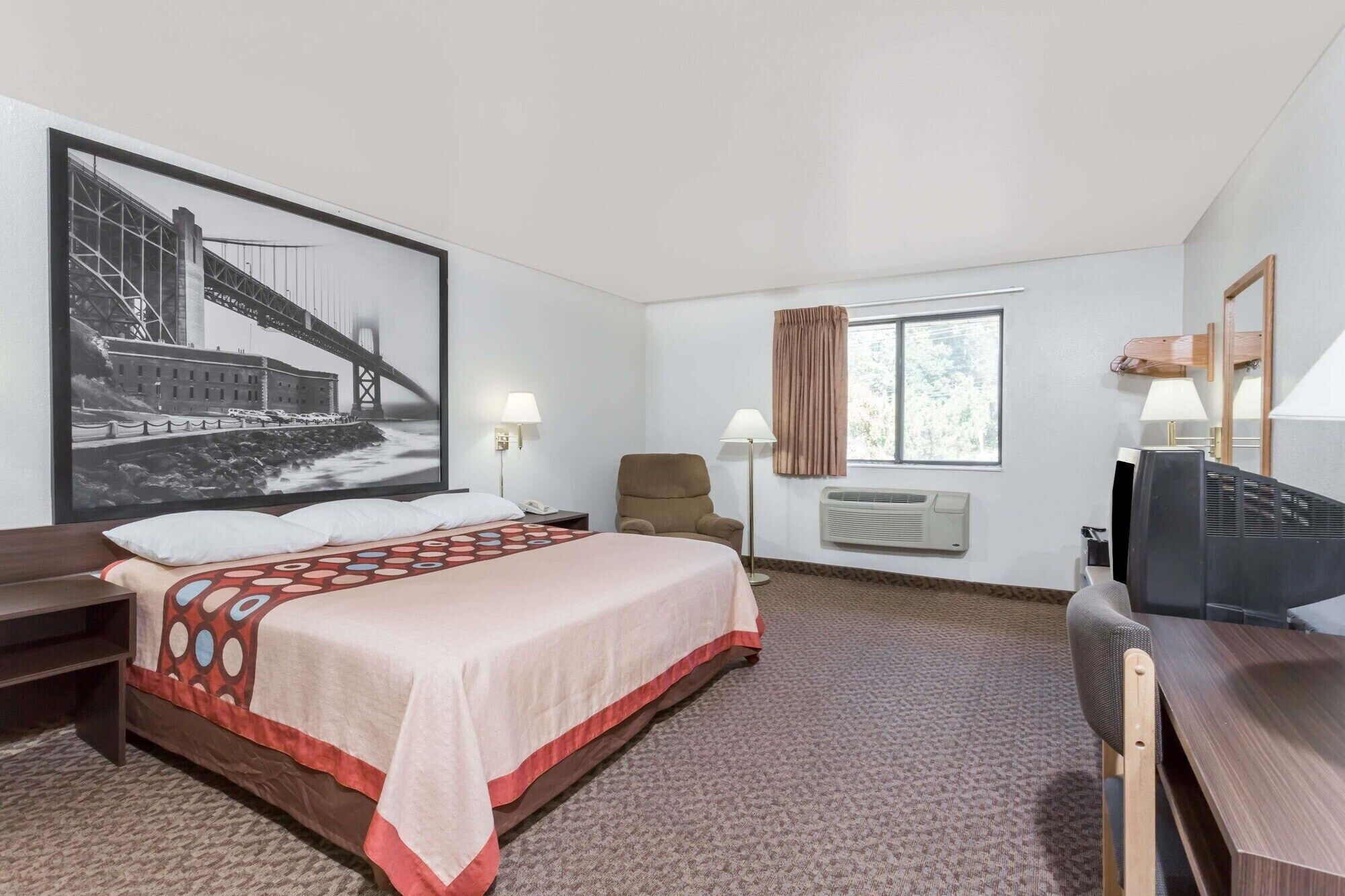 Desk, iron/ironing board, free WiFi, bed sheets