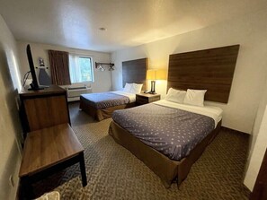 Desk, iron/ironing board, free WiFi, bed sheets