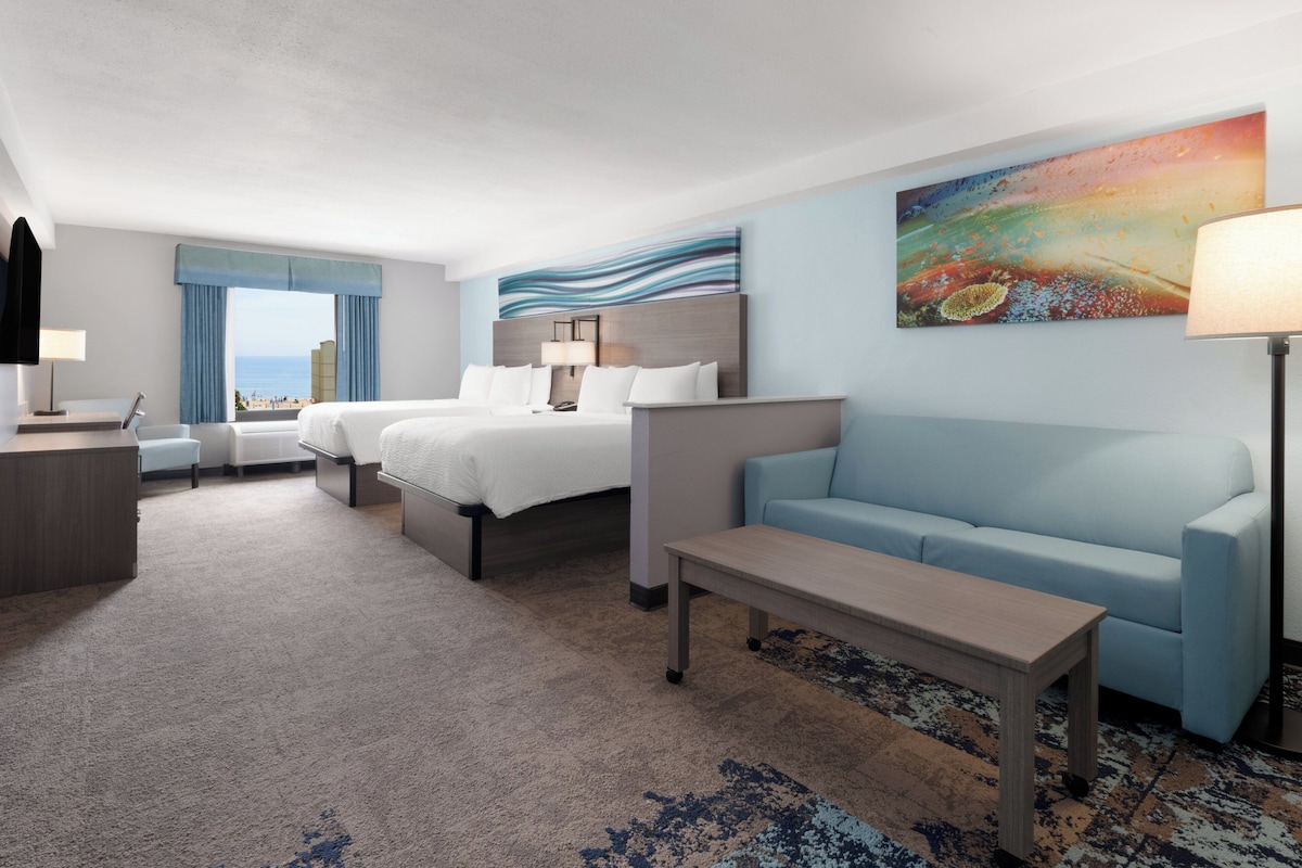 Standard Room, Multiple Beds, Partial Ocean View