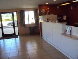 Check-in-/Check-out-Schalter