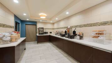 Free daily full breakfast