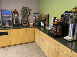 Desayuno continental incluido todos los días 