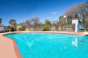 Outdoor pool, sun loungers