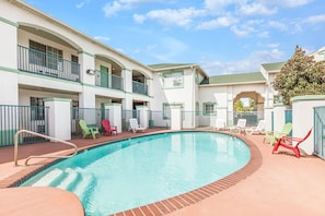 Outdoor pool, sun loungers