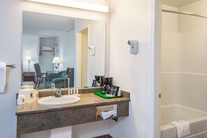 Separate bathtub and shower, free toiletries, hair dryer, towels