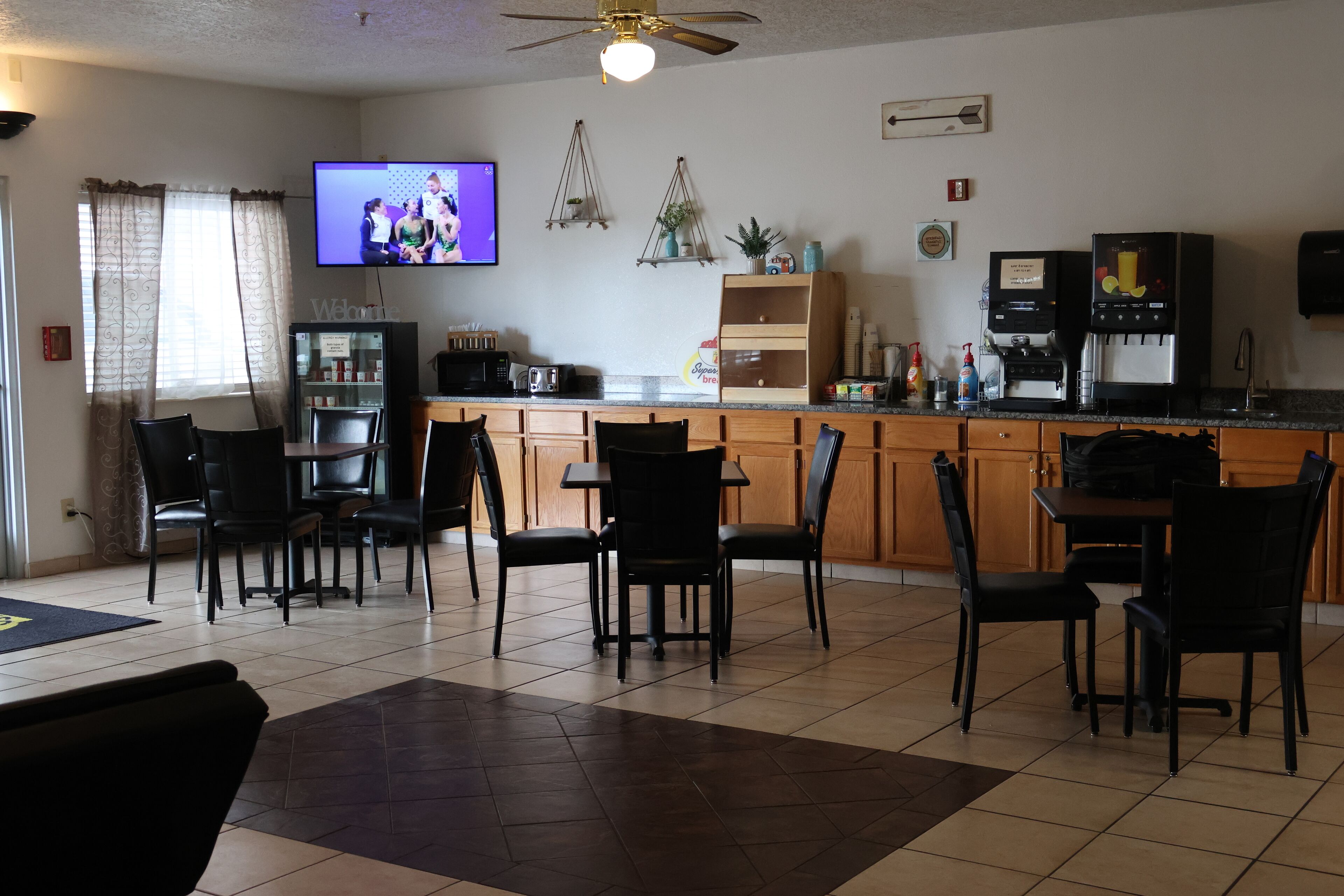 Free daily on-the-go breakfast