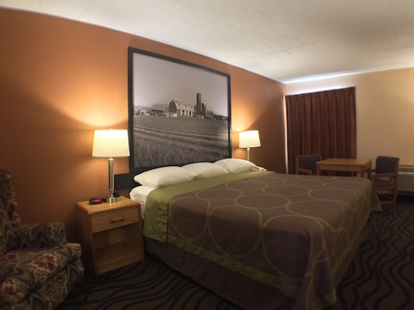 Iron/ironing board, free cribs/infant beds, rollaway beds, free WiFi - Super 8 by Wyndham Batavia E of Darien Lake Theme Park (Batavia)