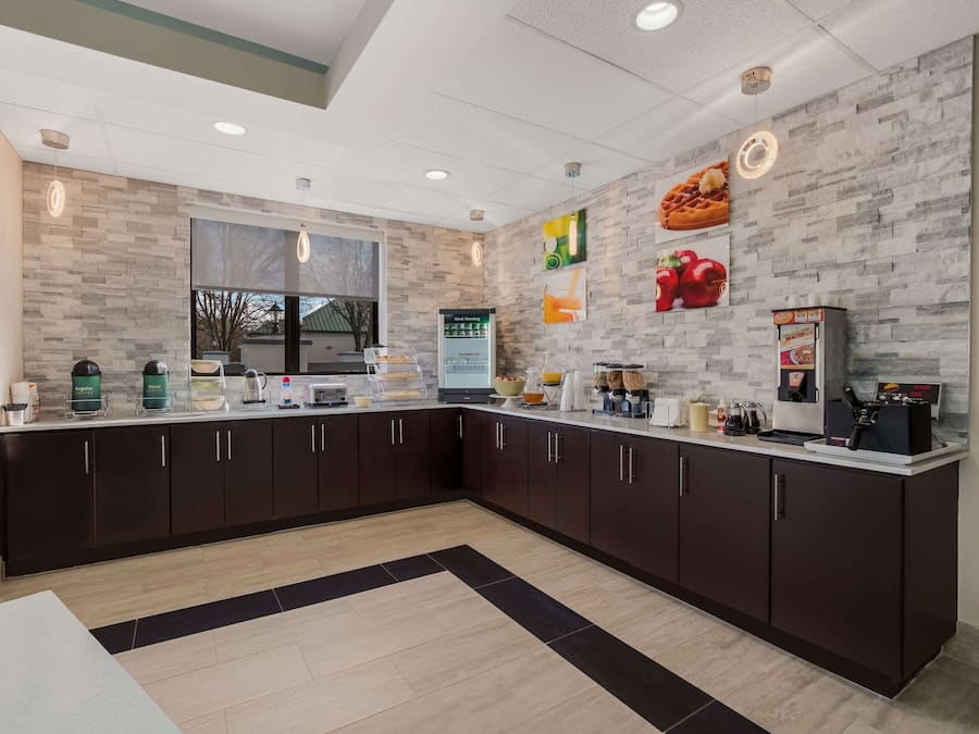 Free daily self-service breakfast