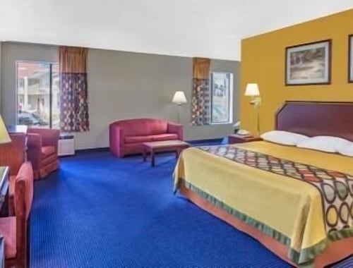 Super 8 by Wyndham Morristown/South
