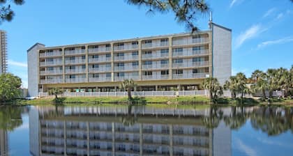 Baymont by Wyndham Panama City Beach