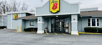 Super 8 by Wyndham Carlisle North
