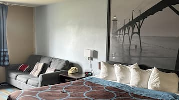 Standaard kamer, 1 kingsize bed | Een bureau, verduisterende gordijnen, gratis babybedden, extra bedden