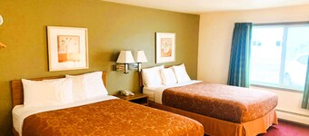 Love Hotels Staples by OYO at HWY 10 MN