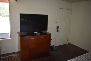 Room, 2 Queen Beds, Accessible, Non Smoking