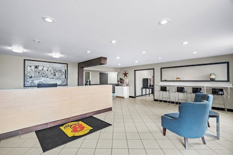 Recepção. Super 8 by Wyndham Farmington