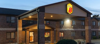 Super 8 by Wyndham Farmington