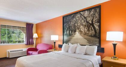 Americas Best Value Inn Darien