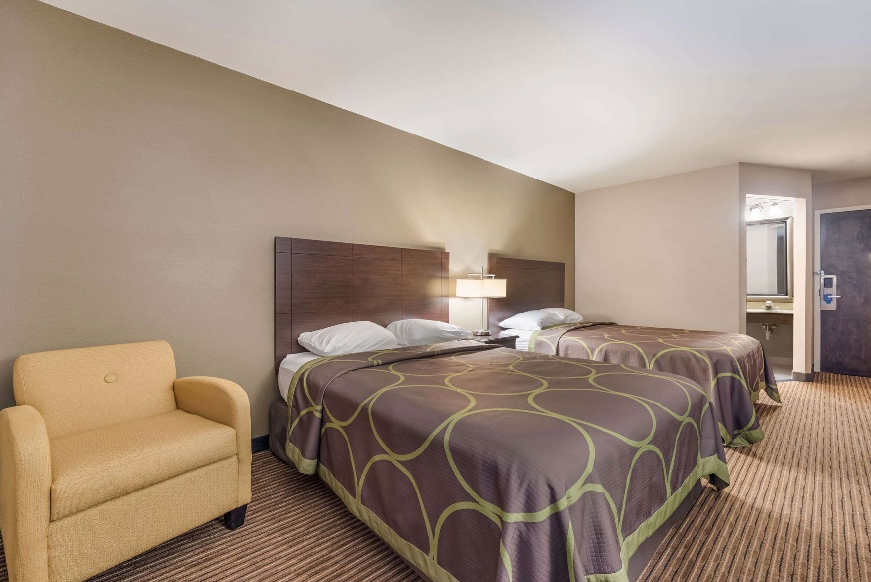 In-room safe, desk, laptop workspace, soundproofing