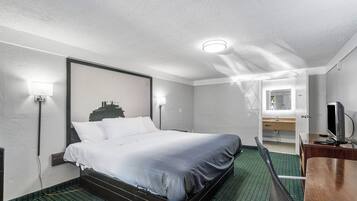 Room, 1 King Bed, Accessible, Bathtub (Mobility/Hearing, Grab bars) | Desk, laptop workspace, blackout drapes, iron/ironing board (on request)