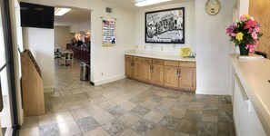 Check-in/check-out kiosk