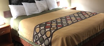 Super 8 by Wyndham Ashburn