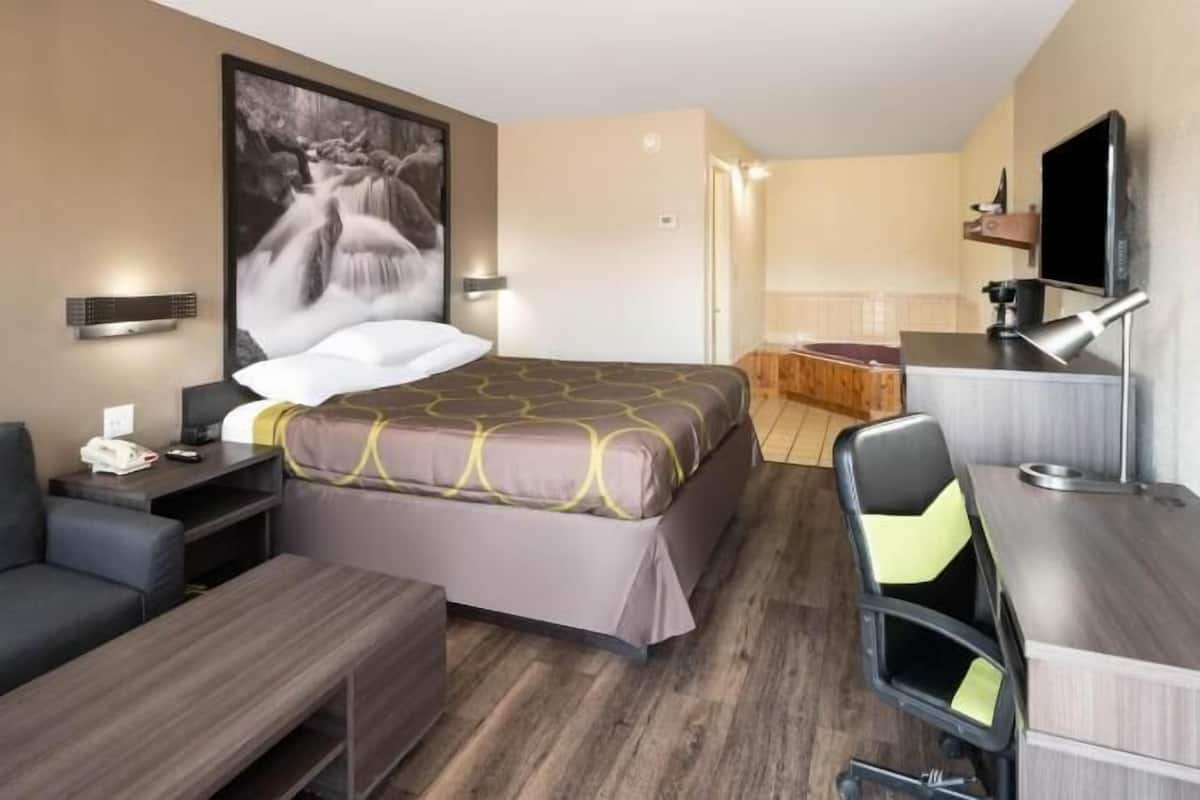 Iron/ironing board, rollaway beds, free WiFi, bed sheets