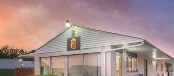 Super 8 by Wyndham Centerville-Richmond