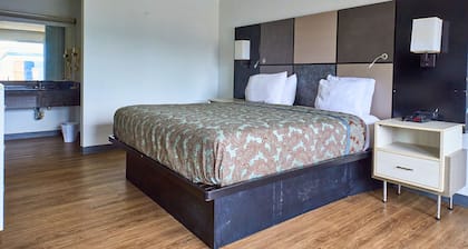 Magnuson Hotel Jacksonville Downtown