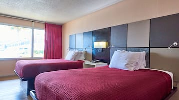 Iron/ironing board, free WiFi, bed sheets, alarm clocks