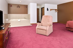 Desk, iron/ironing board, free WiFi, bed sheets