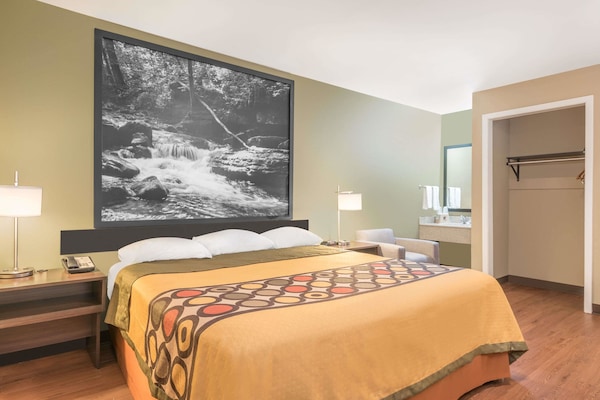 Desk, blackout curtains, iron/ironing board, free cots/infant beds