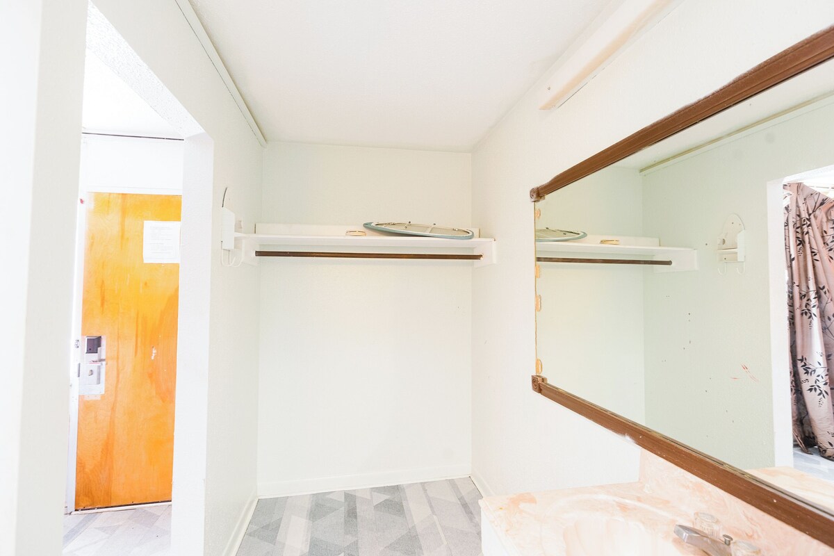 Room, 2 Double Beds, Non Smoking | Desk, free WiFi, bed sheets