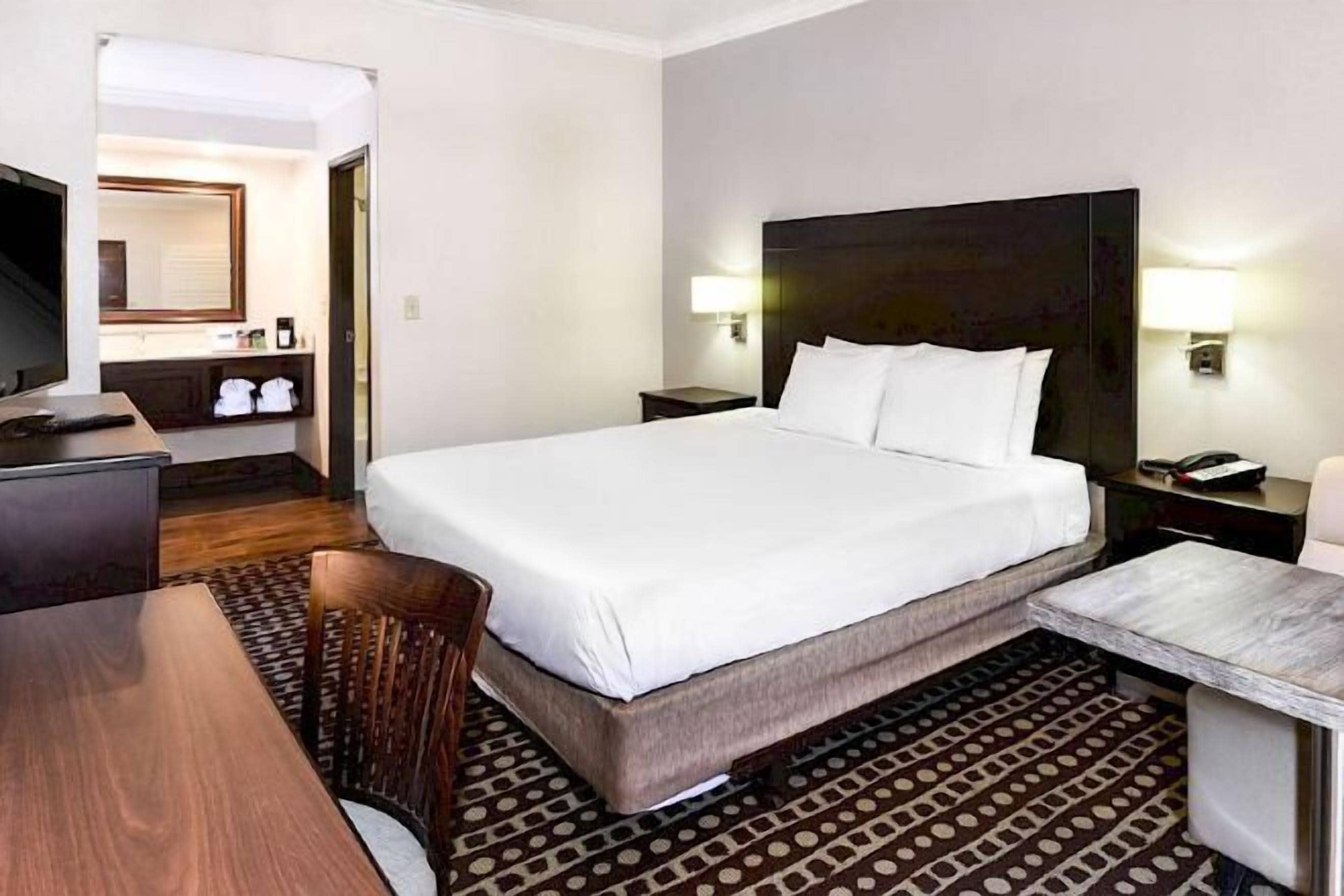 Desk, rollaway beds, free WiFi, bed sheets