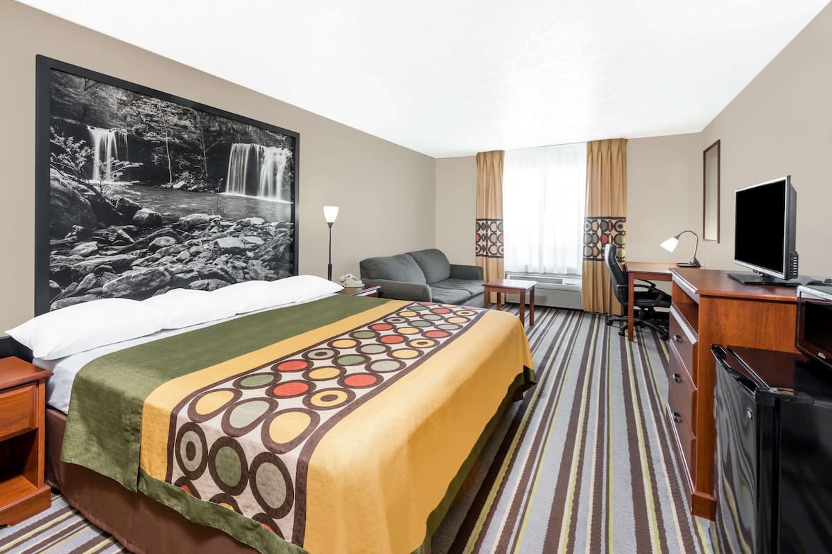 Studio Suite, 1 Tempat Tidur King, Bebas Asap Rokok | Meja kerja, setrika/meja setrika, dan tempat tidur bayi gratis