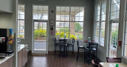 SureStay Hotel by Best Western North Myrtle Beach