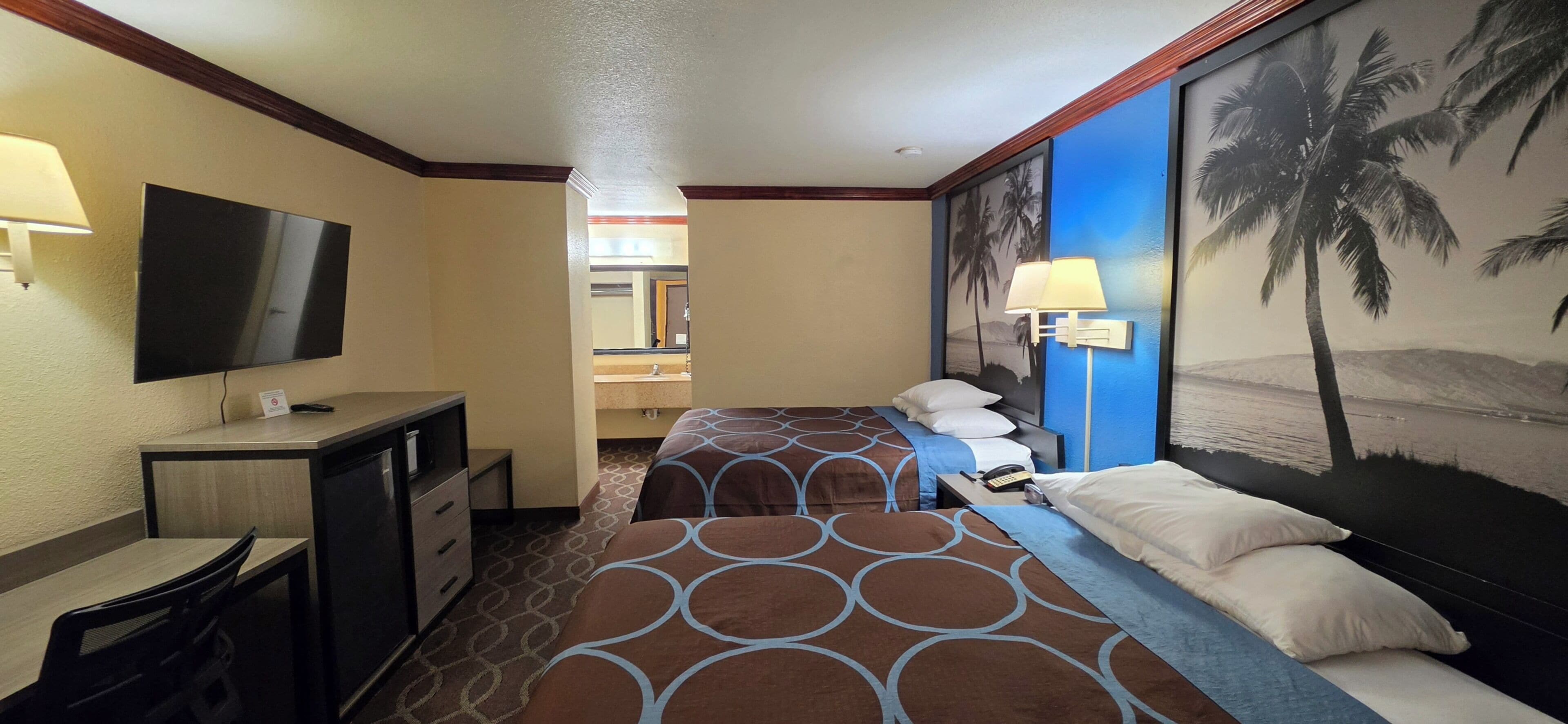 Photo - Super 8 by Wyndham San Marcos