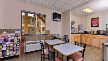 Petit déjeuner continental compris