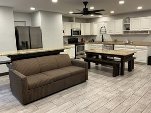 Family Suite, 10ft wide bed, Non Smoking, Non-Accessible | Room amenity