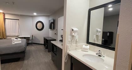 Pinetop Studio Suites