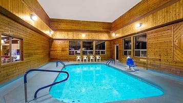 สระว่ายน้ำในร่ม