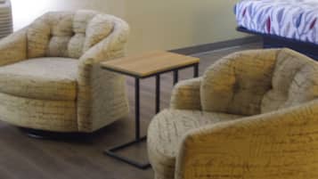 Deluxe Suite, 1 King Bed with Sofa bed, Jetted Tub | 1 bedroom, iron/ironing board, free WiFi, bed sheets