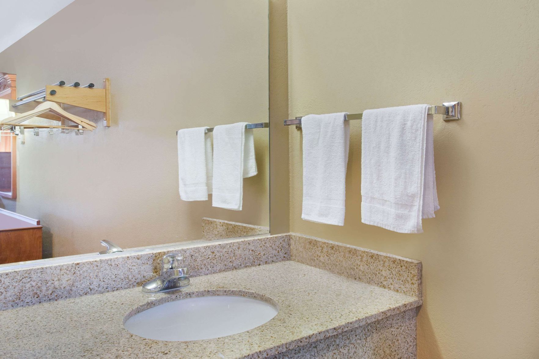 Bathroom | Hair dryer, towels, soap, shampoo