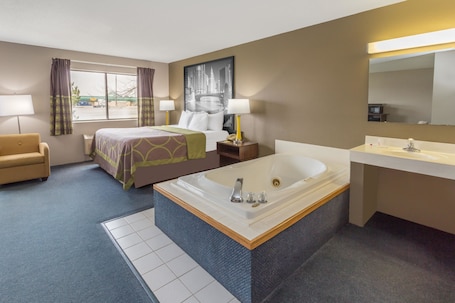 Deluxe Studio Suite, 1 King Bed, Non Smoking. Super 8 by Wyndham Hebron Lowell Area