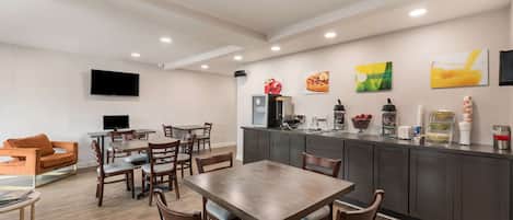 Free continental breakfast