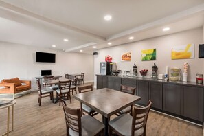 Free continental breakfast - Quality Inn Gastonia East (Gastonia)