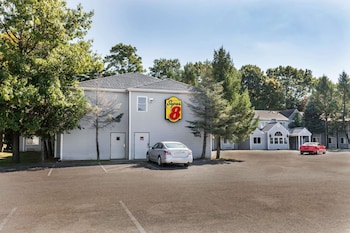 Super 8 by Wyndham Schenectady/Albany Area