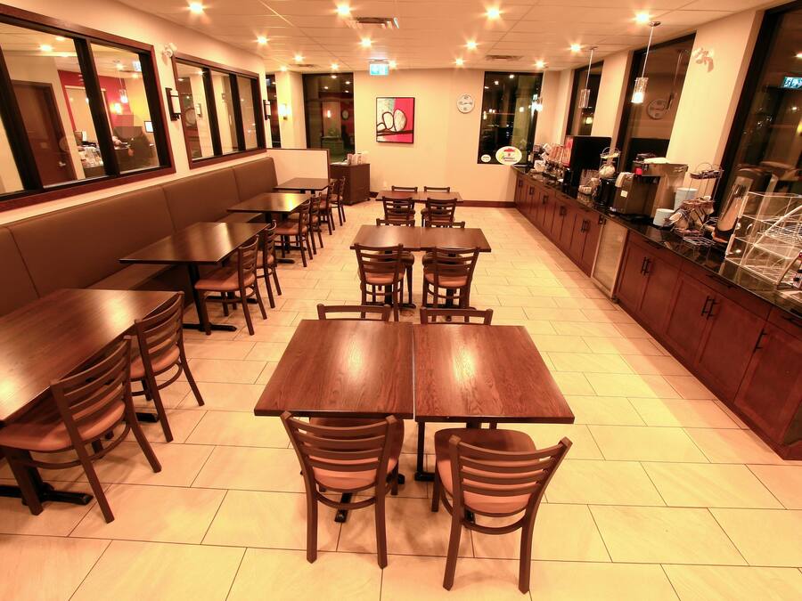 Free daily on-the-go breakfast