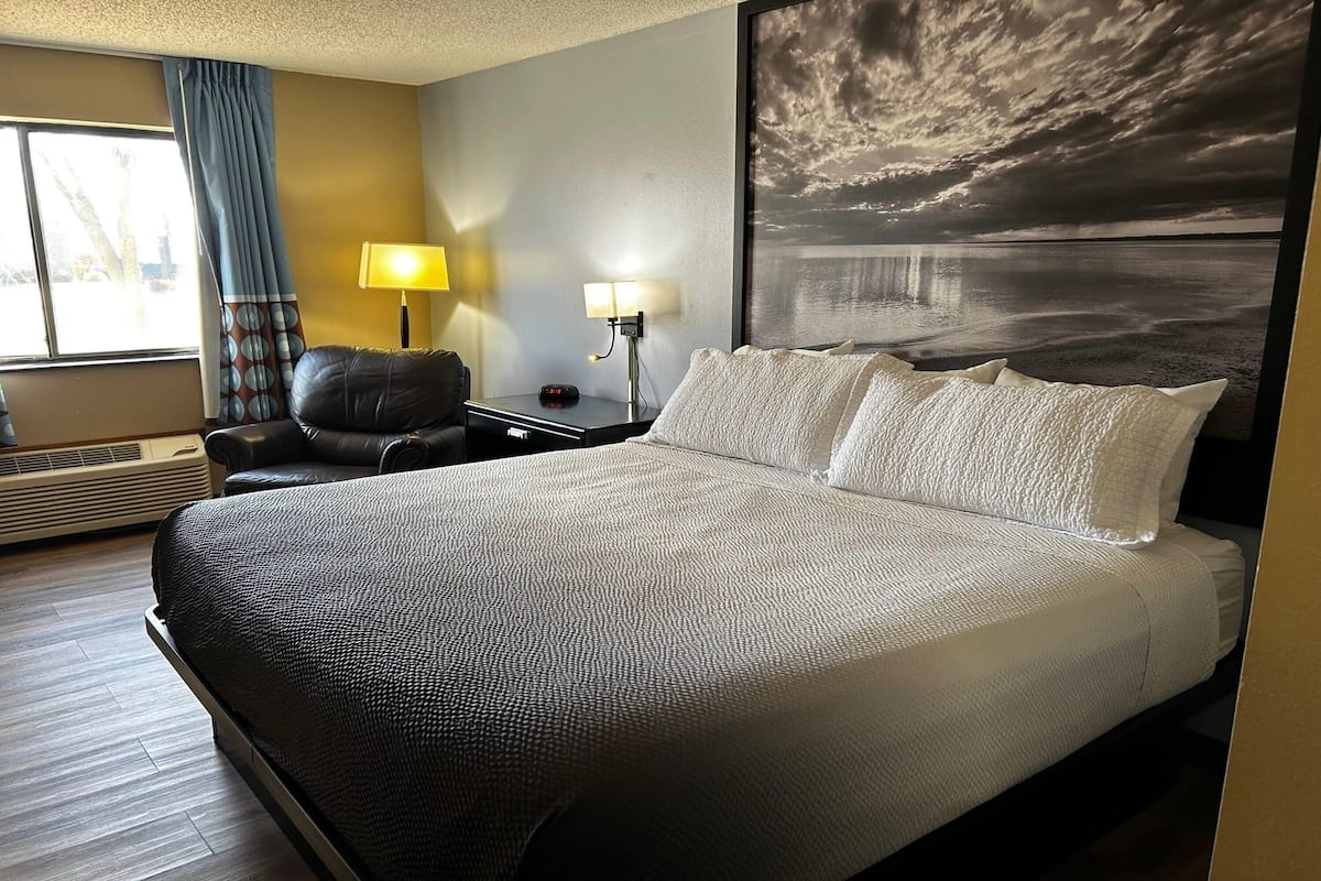 Blackout curtains, free cots/infant beds, rollaway beds, free WiFi